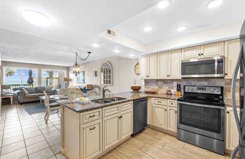 Sunnyside Casa | The Shores Townhomes by PHG