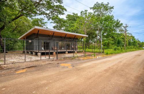 Rio Seco Casa | The Shovel