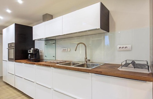 Kato Galatas Casa | The Siada Beachside Maisonette