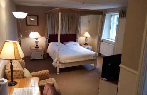 Fotheringhay Hotel | The Sibson Inn Hotel