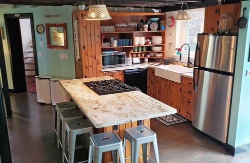 Kewaunee Casa | The Silos Farmhouse Kewaunee, The Silos!