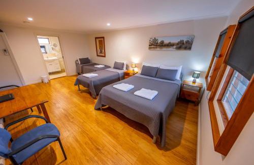 Silverton Hotel | The Silverton Hotel