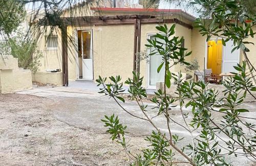 Lagonissi Casa | The Simple Space, a pause near the sea