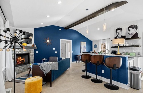 Downtown Casa | The Sinatra