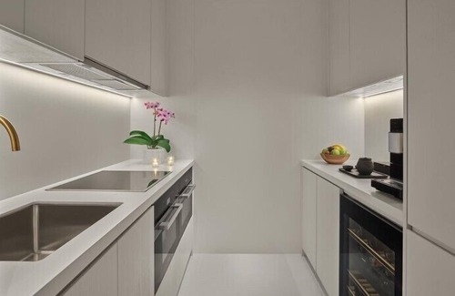 Orchard Hotel | The Singapore EDITION
