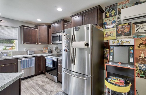 Olympia Casa | The Sizzl-INN' Seagull