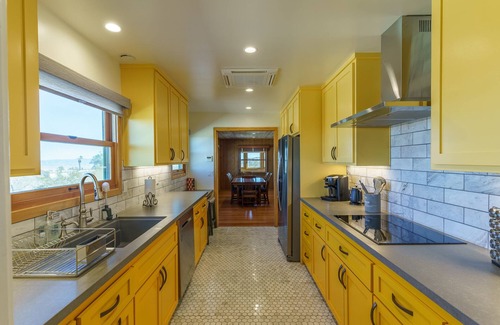 Indian Cove Casa | The Skelton House with views of Indian Cove, JTNP