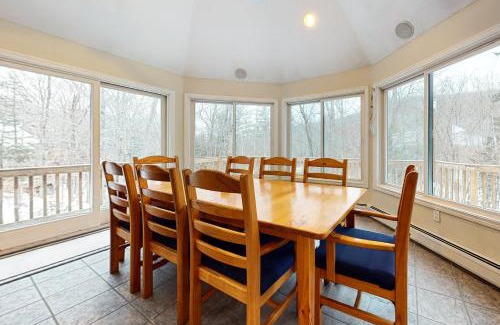 Jackson Casa | The Ski Haus