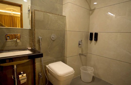 Nathdwara Hotel | The Sky Imperial Hotel Sugam