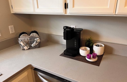 Sunnyslope Condominio | The Skyline Suite in South Salem