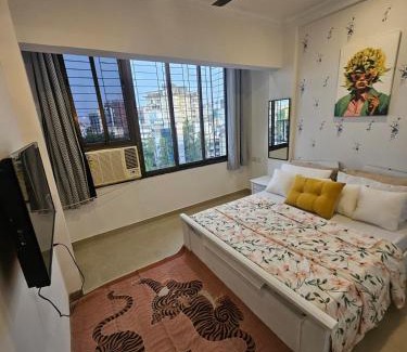 Khar Apartamento | The SkyLoft Bandra Modern 1BHKwith PaidParking
