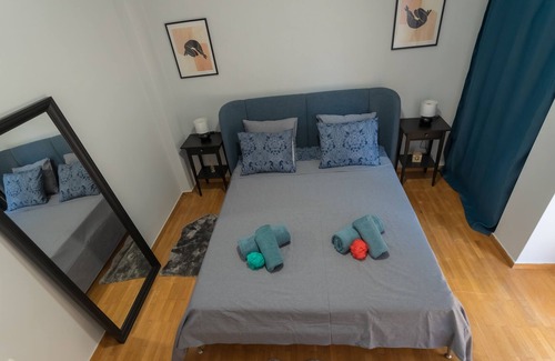 Neos Kosmos Apartamento | The small bolivar