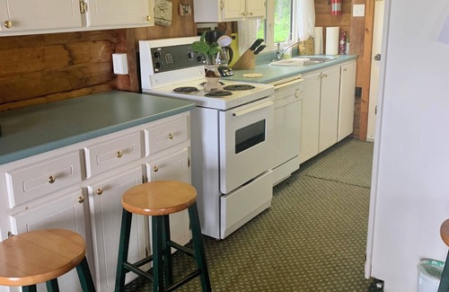 Bayside Cabaña | The “Small” Cottage