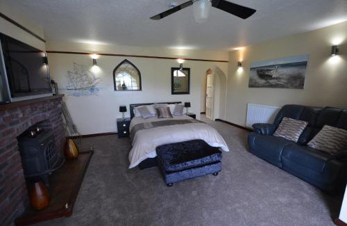 Old Cleeve Casa | The Smugglers Inn