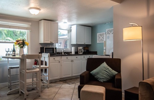 Englewood Villa | The Snook, at Paradise Cove