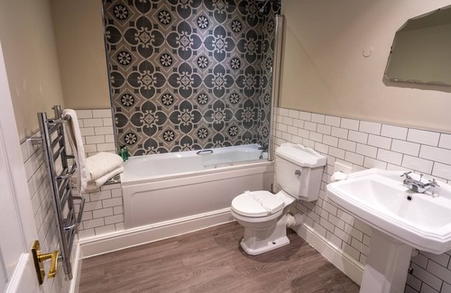 Kirkby Lonsdale Hotel | The Snooty Fox