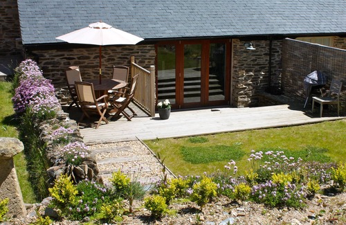 Saint Goran Casa | The Snug - Beautiful Grade 2 listed barn conversion