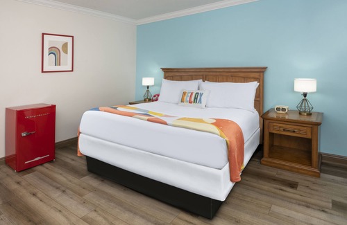 Sherman Oaks Hotel | The Sojourn Los Angeles - Sherman Oaks