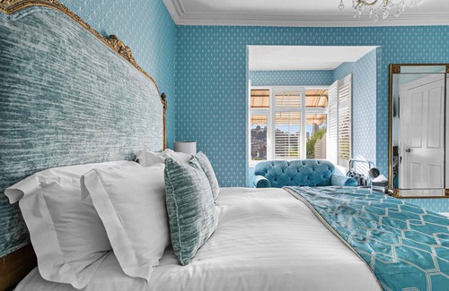 Torquay Casa | The Somerville