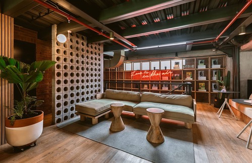 Zona Rosa Hotel | The Somos Beats Hotel & Rooftop