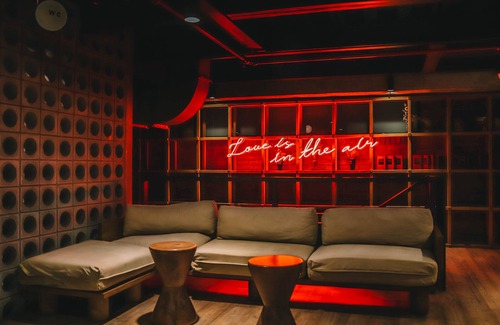 Zona Rosa Hotel | The Somos Beats Hotel & Rooftop
