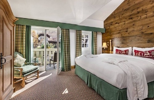 Vail Complejo | The Sonnenalp King Room in the heart of Vail Village - pool, spa, walk to ski!