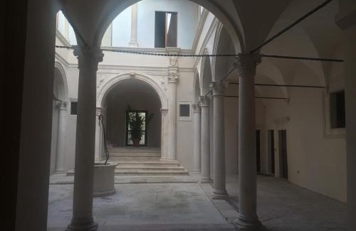 L'Aquila Apartamento | The Sound of Silence