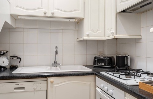 Kensington Casa | The South Kensington Mews - Lovely & Bright 5BDR Kensington Mews