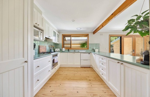 Surf Coast Casa | The Spa House - Jan Juc