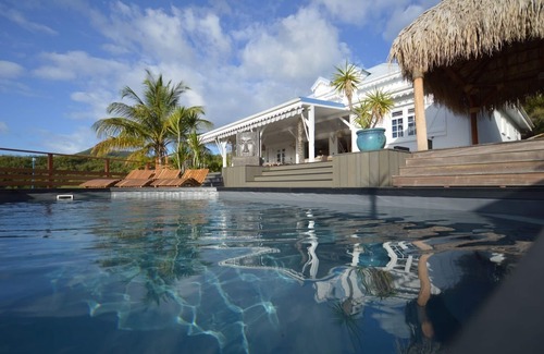Le Diamant Villa | La espaciosa Villa Coconut, magnífica vista de 180 ° del mar, el Rocher du Diamant