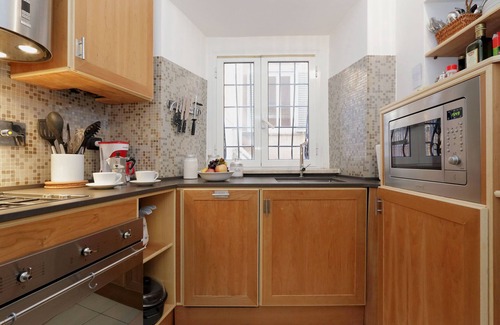 Rione III Colonna Apartamento | The Spanish Steps Apartment en Via della Mercede - ¡Recogida gratuita en el aeropuerto!