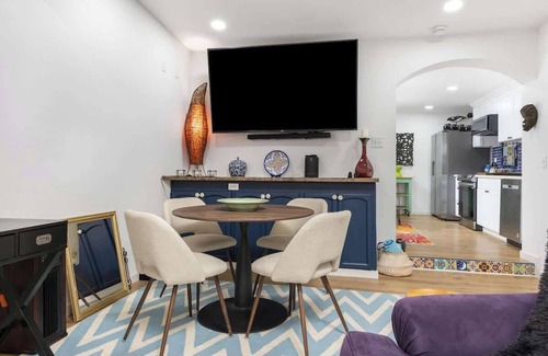 Visalia Casa | The Spanish Watson Casita, Hot Tub, Pool Oasis