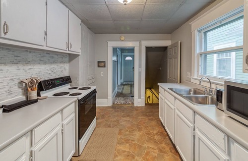 Lansing Casa | The Spartan Den