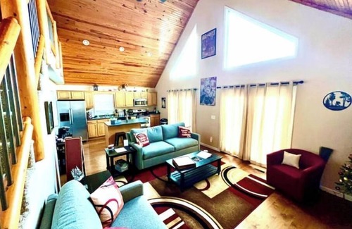 Clarkson Cabina | The Squatch Lodge