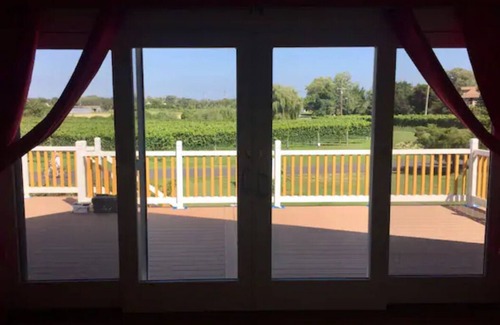 West Cape May Apartamento | The Stable Cottage at Willow Creek Winery
