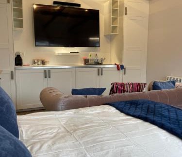 New Forest District Casa | The Stable Yard @ Manor Bank Cottage