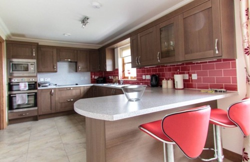 Dunfermline Cabaña | Los establos. 5 estrellas, 3 habitaciones