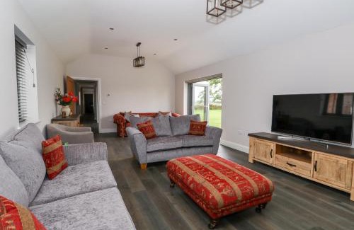 Boston Casa | The Stables