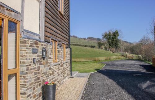 Tirabad Casa | The Stables