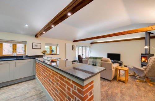 Woodbridge Casa | The Stables