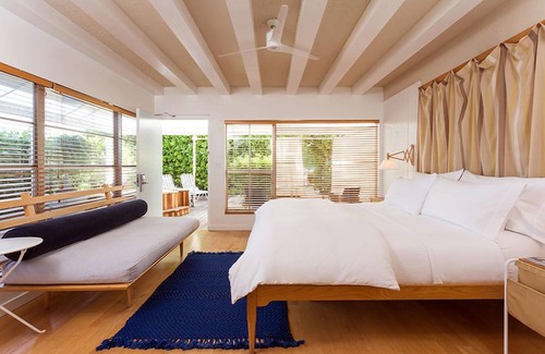 Venetian Islands Hotel | The Standard Spa Miami Beach