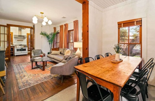 Bouldin Casa | The Stanley | SoCo Estate + Pool + Pet OK