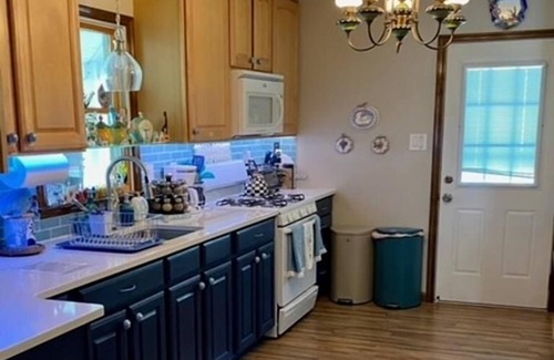 Villas Casa | The Starfish House...PET FRIENDLY & just a few minutes from the Delaware Bay!