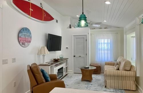 Kiska Beach Casa | The Starfish