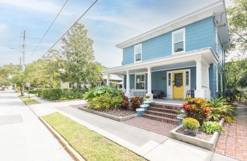 Downtown Historic District Casa | The Starling History and Charm Awaits