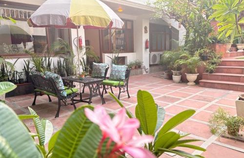 Sainik Farm Cama Y Desayuno | The Stay Inn New Delhi
