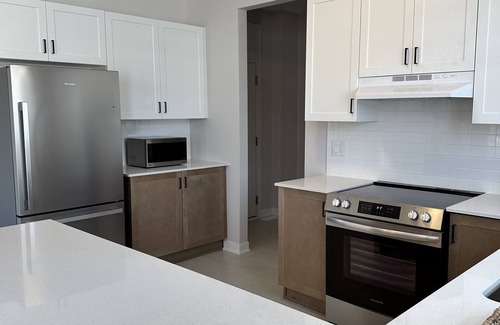 Ottawa Division Casa | The Stay Lounge