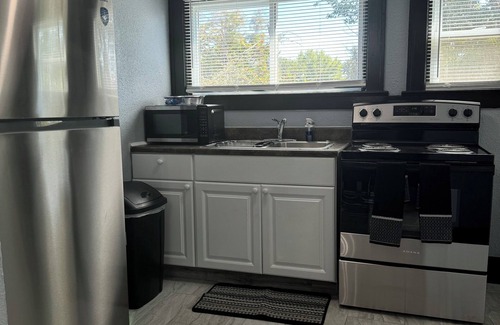 Pueblo Apartamento | The Steel City House