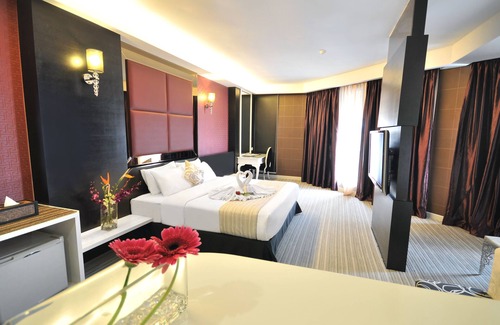 Malacca City Hotel | The Sterling