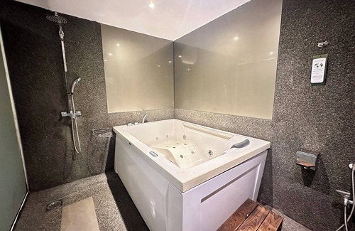 Malacca City Hotel | The Sterling